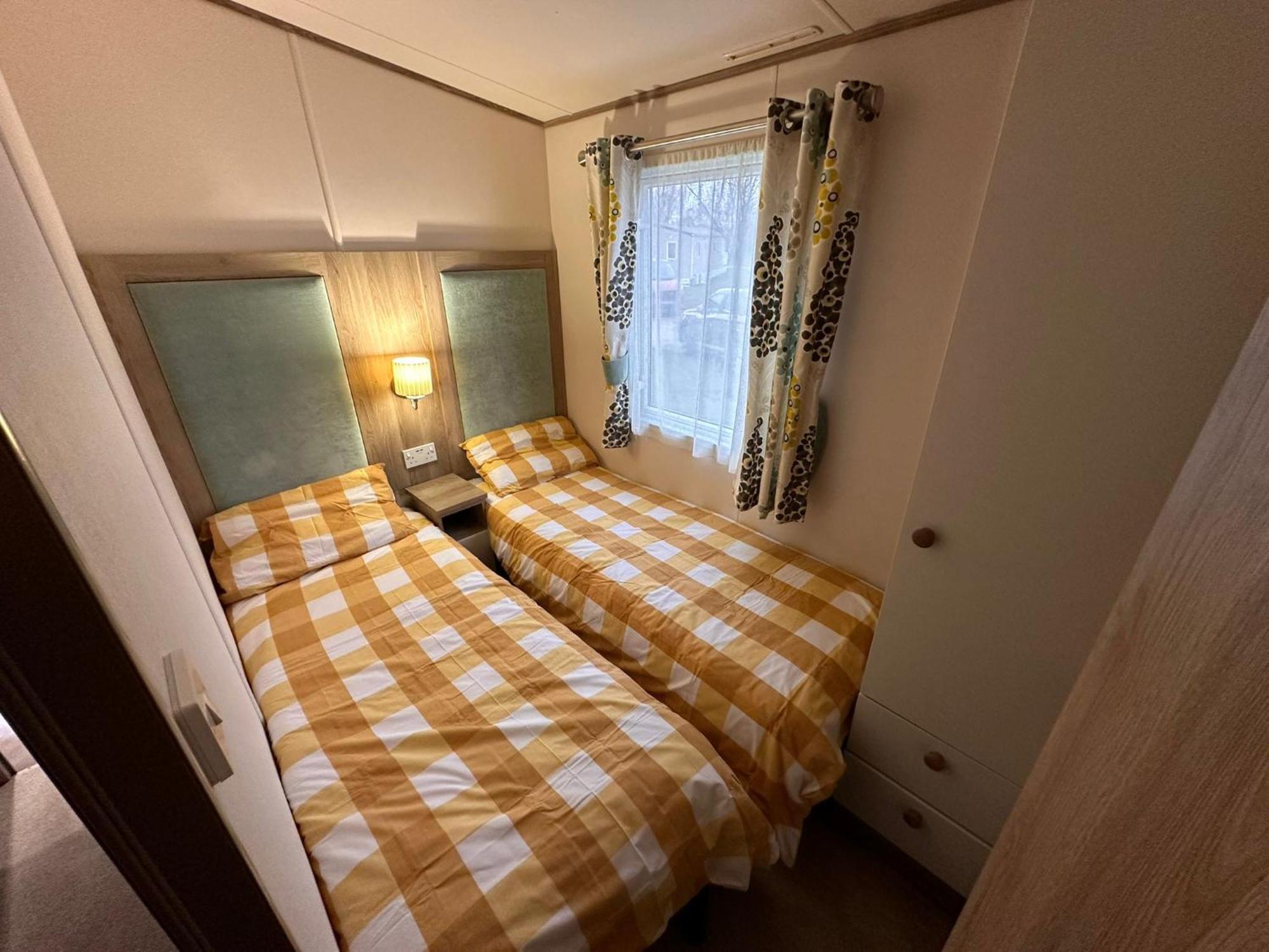 Tattershall Lakes 6 Berth With Bath Экстерьер фото